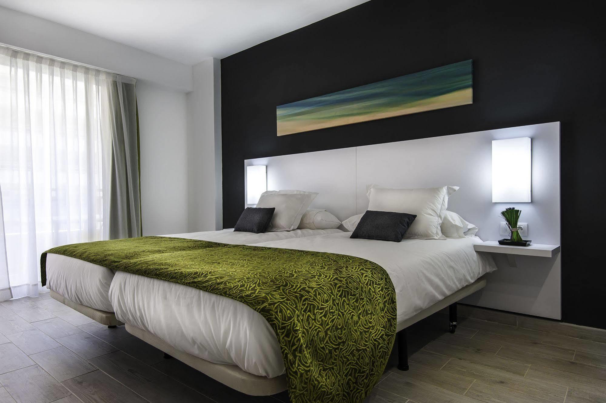 Kn Aparthotel Columbus Playa de las Américas Dış mekan fotoğraf
